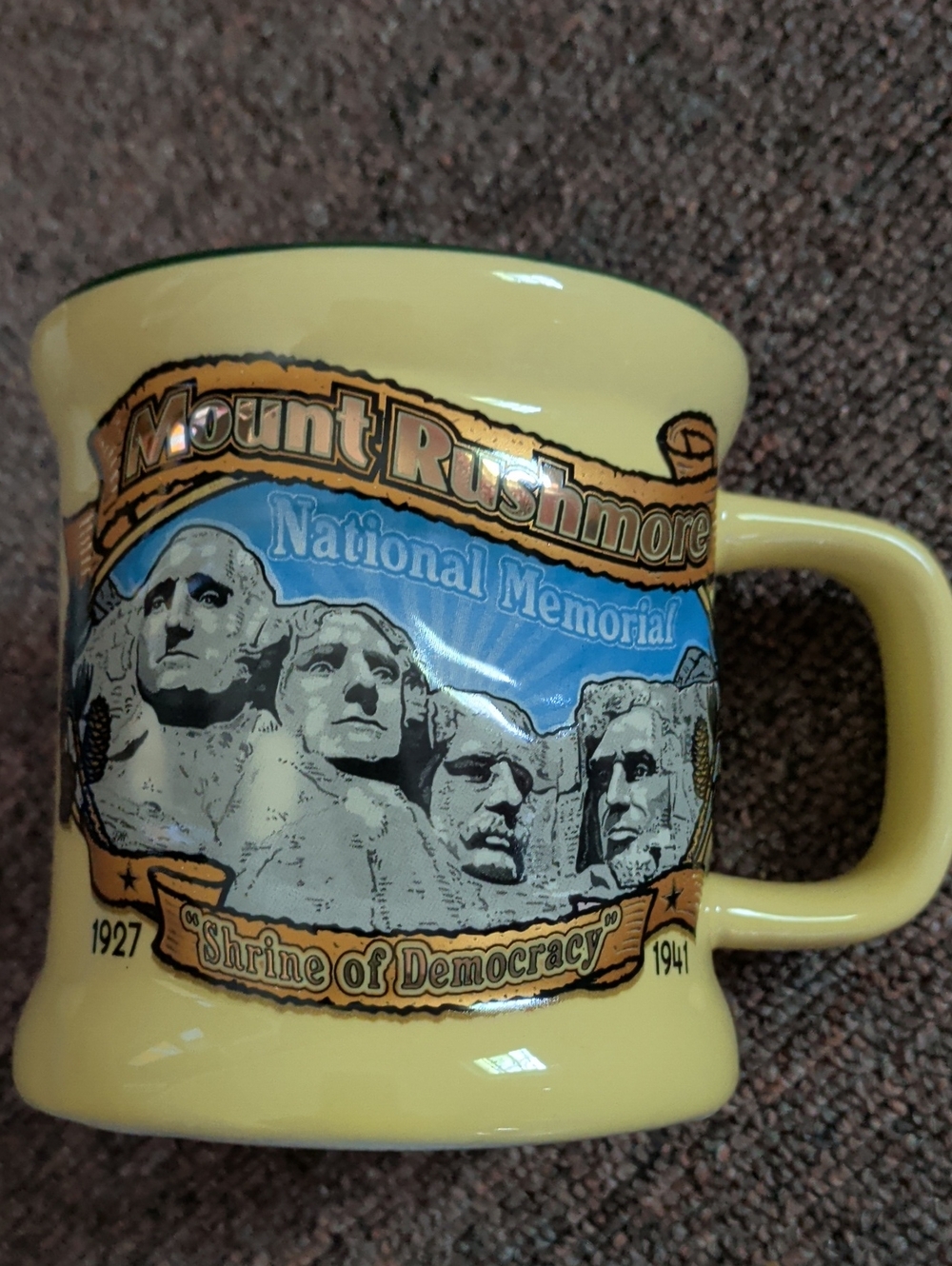 Mount Rushmore National Memorial Yellow Ceramic Coffee Mug